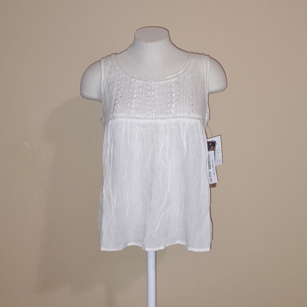 NWT raya sun Sleeveless Top Size S